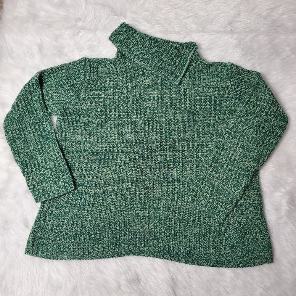 Green Split Turtleneck Sweater from Bobbie Brooks, LG